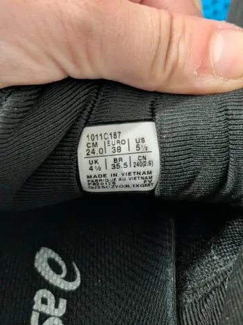 Asics Trabuco Max 4 bike d'occasion — image 9 sur 9
