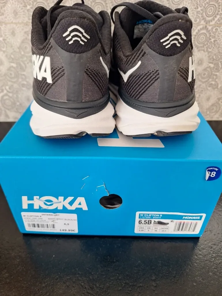 Used Hoka Clinton 9 bike — image 2 of 10