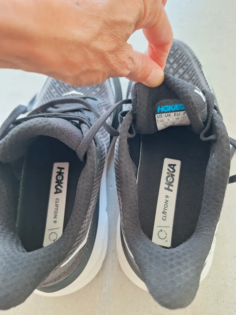 Used Hoka Clinton 9 bike — image 5 of 10