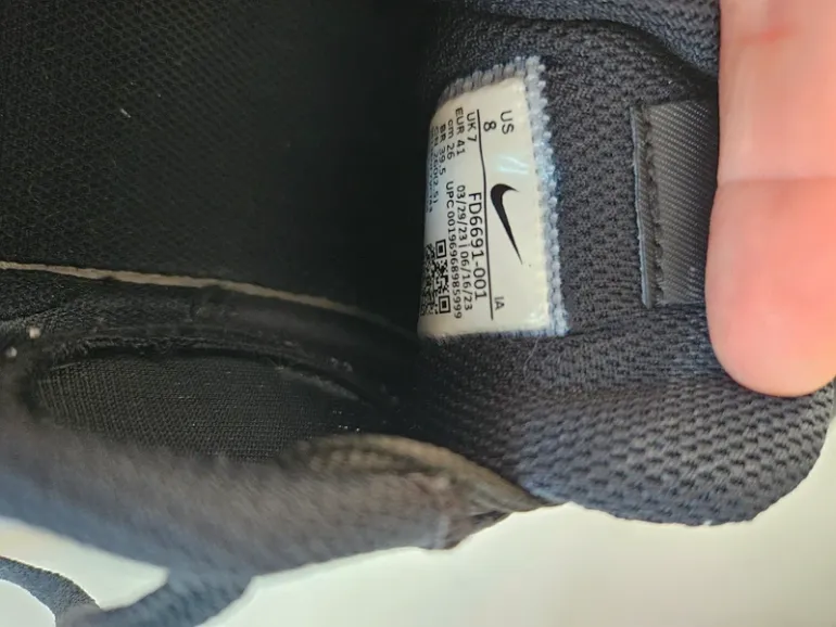 Nike Vapor Lite bike usato — immagine 4 di 5