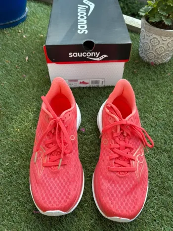 Brugt Saucony Endorphin Speed 5 Running Shoes