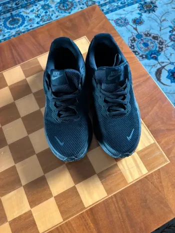 Gebrauchtes Nike Revolution 8 bike — Bild 2 von 9