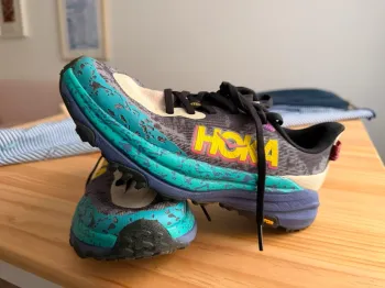Hoka Speedgoat 6 Running Shoes usato