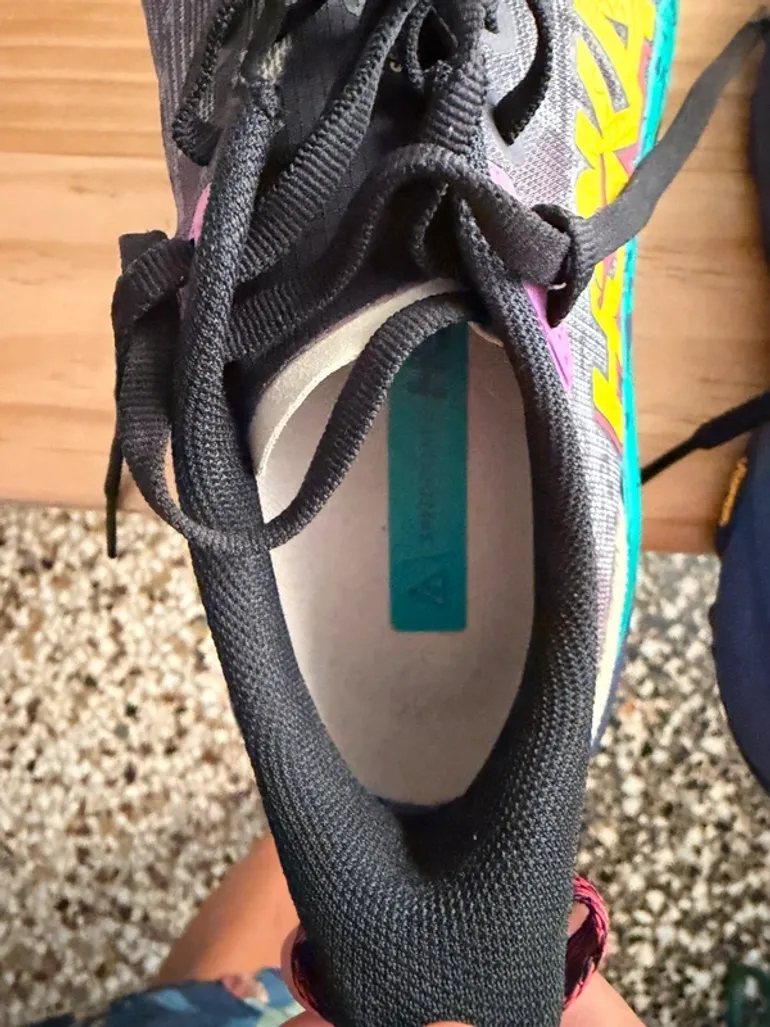 Used Hoka Speedgoat 6 bike — image 4 of 4