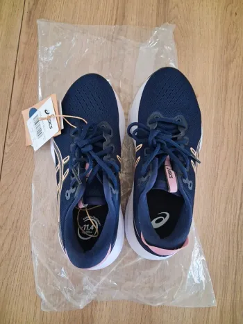 Used Asics Gel-Excite 11 bike — image 2 of 5