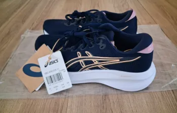 Asics Gel-Excite 11 Running Shoes usato