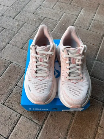 Used Hoka Bondi 9 bike — image 3 of 6