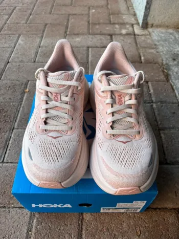 Used Hoka Bondi 9 Running Shoes