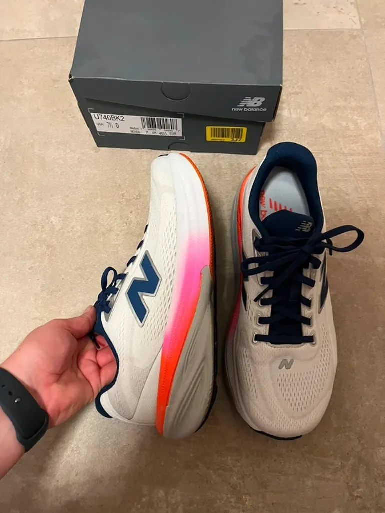 New Balance Fresh Foam X 860v15 bike d'occasion — image 2 sur 6