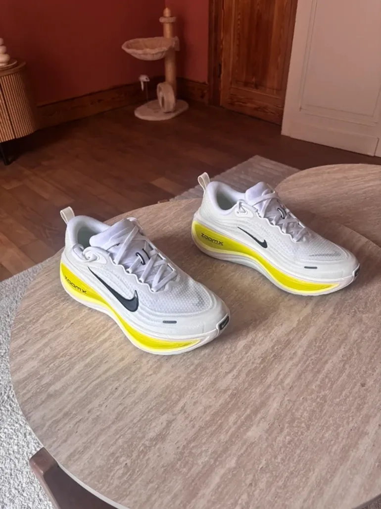 Used Nike Vomero Plus bike — image 2 of 7