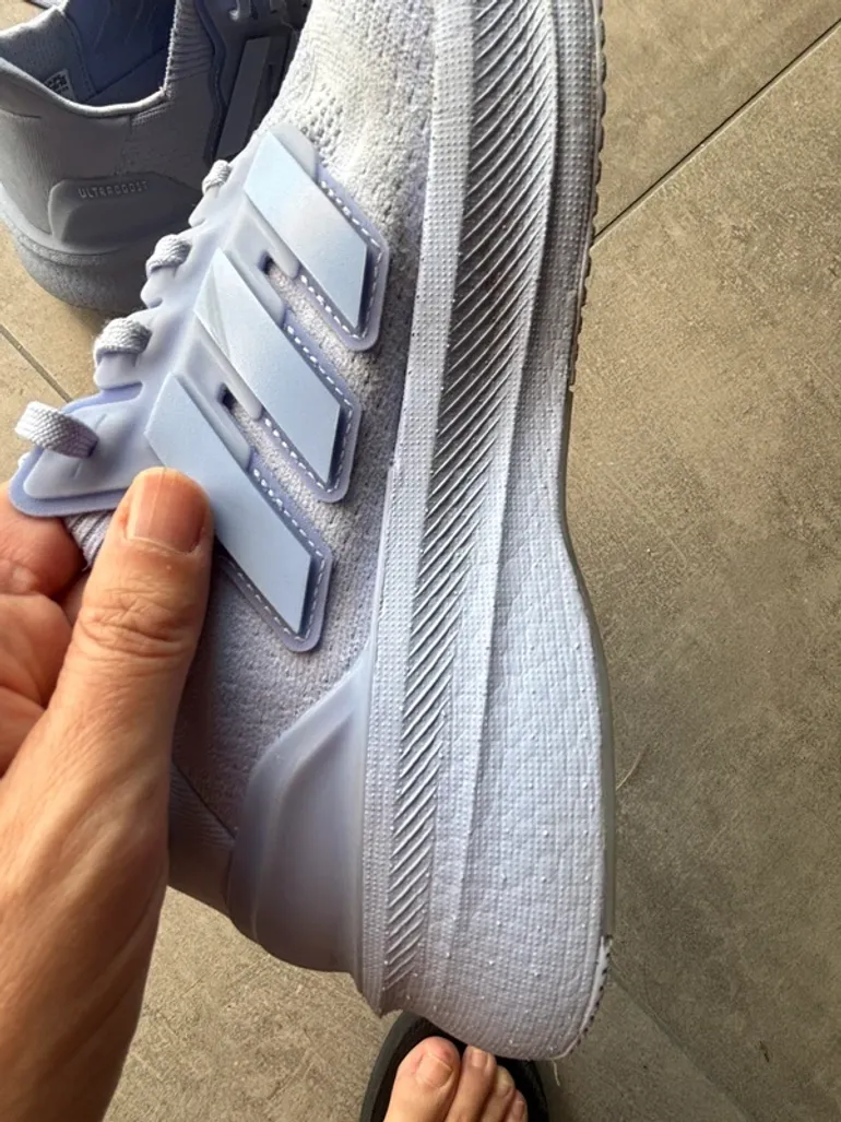 Used Adidas Ultra Boost 5 W bike — image 9 of 14