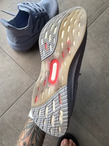 Used Adidas Ultra Boost 5 W bike — image 14 of 14