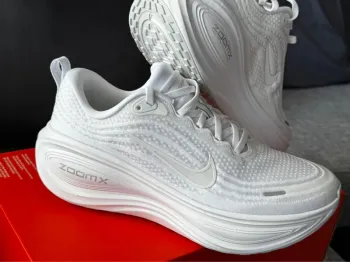 Nike Vomero Plus bike d'occasion — image 5 sur 12