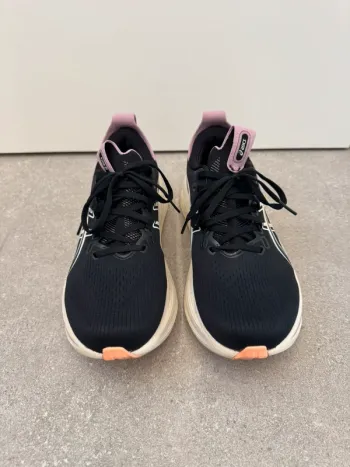 Used Asics Pure Gel Running Shoes