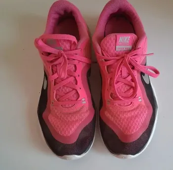 Gebrauchtes Nike Running Shoes bike — Bild 2 von 6