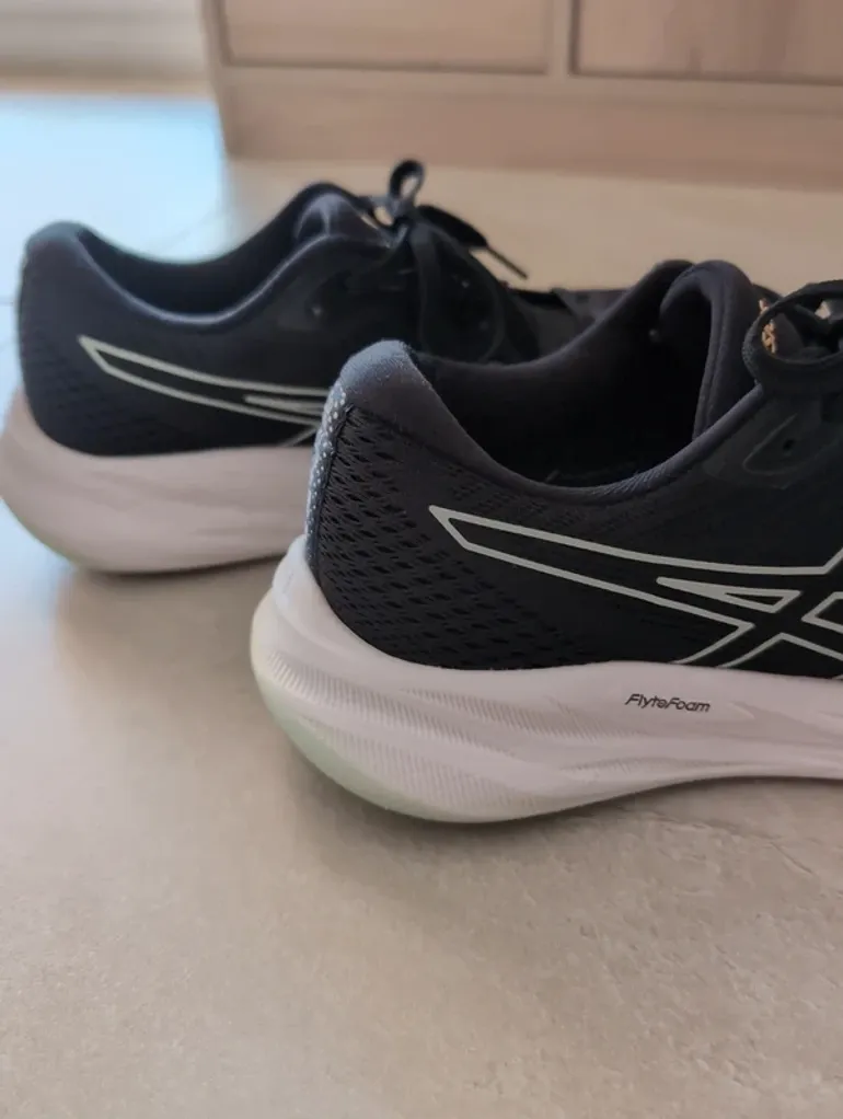 Tweedehands Asics Gel Pulse 15 bike — afbeelding 5 van 8