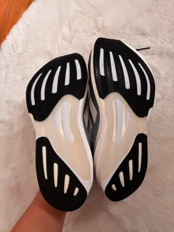 Used Adidas Running Shoes bike — image 3 of 6