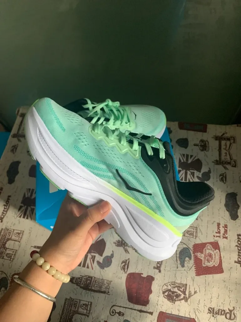 Used Hoka Bondi 9 bike — image 2 of 7