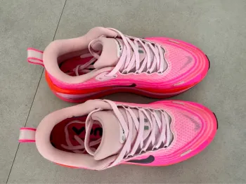 Used Nike ZoomX bike — image 2 of 4