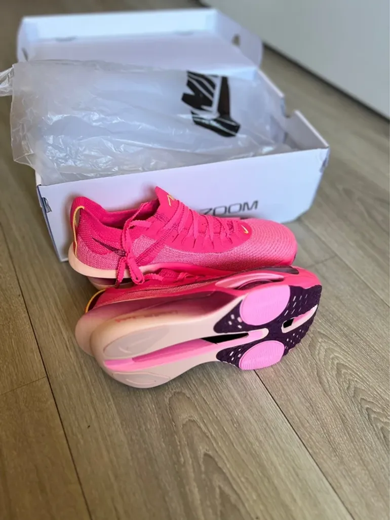 Nike Air Zoom Alphafly Next% bike d'occasion — image 2 sur 7