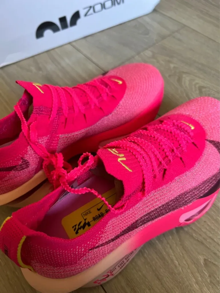 Nike Air Zoom Alphafly Next% bike d'occasion — image 3 sur 7