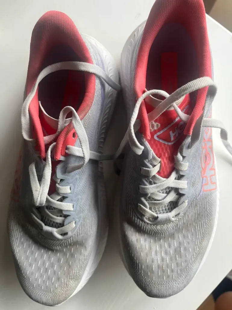 Used Hoka Mach 6 bike — image 2 of 5