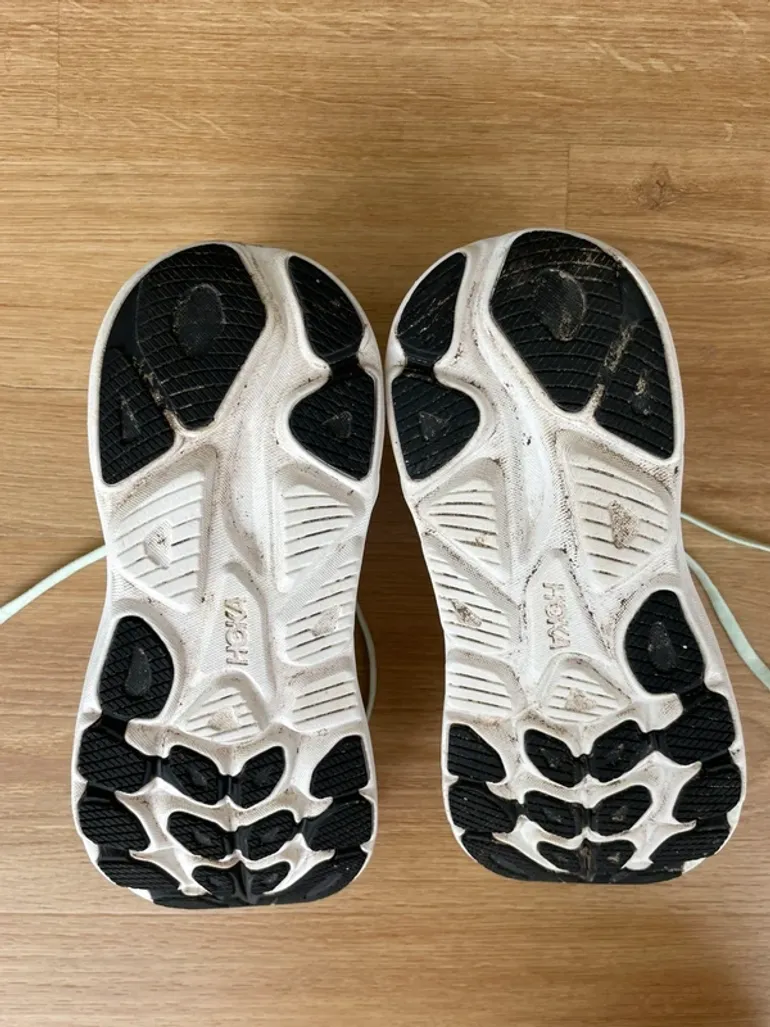 Hoka Clifton 10 bike d'occasion — image 7 sur 7
