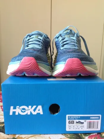 Used Hoka Gaviota 5 bike — image 5 of 9