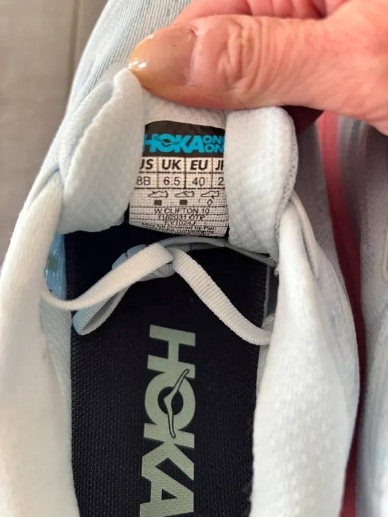 Used Hoka Clifton 10 bike — image 7 of 11