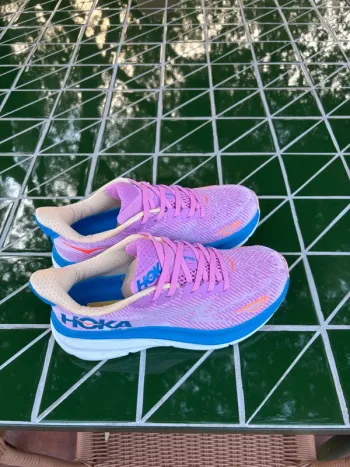 Used Hoka Clifton 9 bike — image 4 of 9