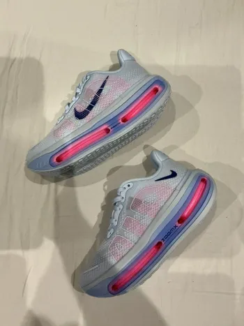 Used Premium Vomero Running Shoes