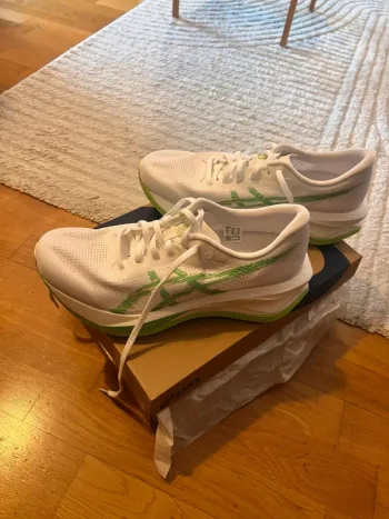 Brugt Asics Sonicblast Running Shoes