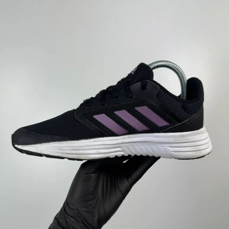 Used Adidas Galaxy 5 bike — image 5 of 8