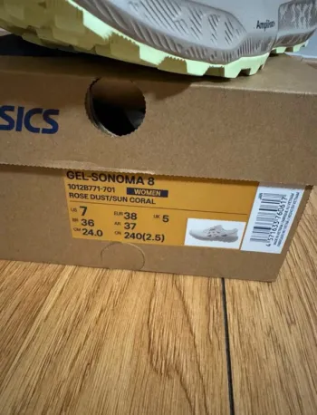 Asics Gel Sonoma 8 bike d'occasion — image 2 sur 4