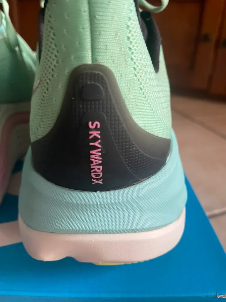 Gebrauchtes Hoka Skyward X bike — Bild 4 von 8