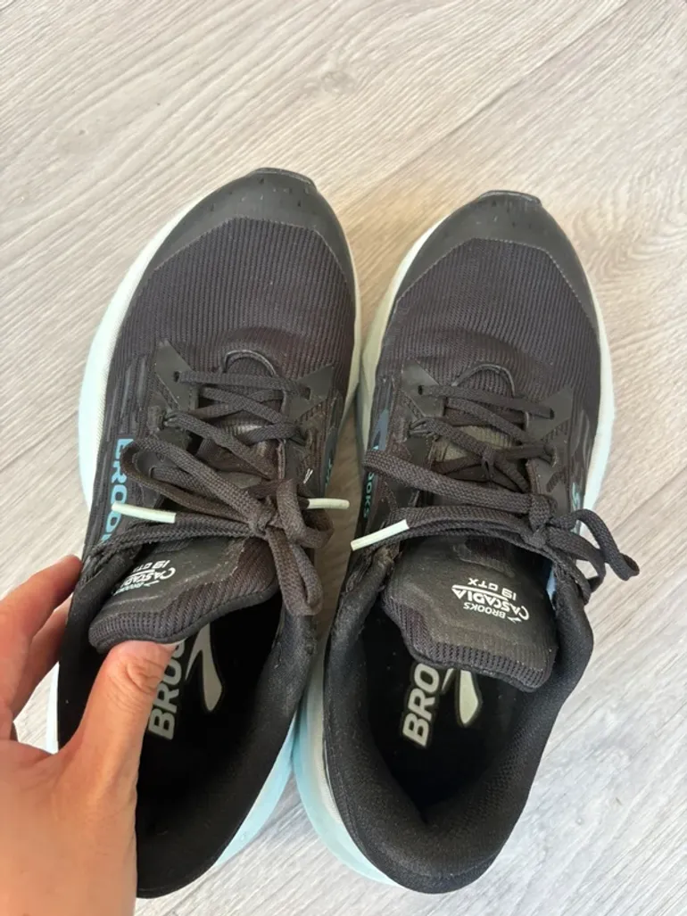 Brooks Cascadia 19 GTX bike d'occasion — image 4 sur 4