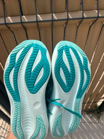 Used Asics Running Shoes bike — image 9 of 14