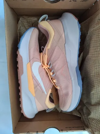 Used Nike Juniper Trail 2 bike — image 9 of 10
