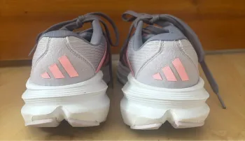 Used Adidas Sportschuhe bike — image 3 of 6