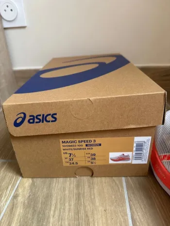 Used Asics Magic Speed 3 bike — image 9 of 9
