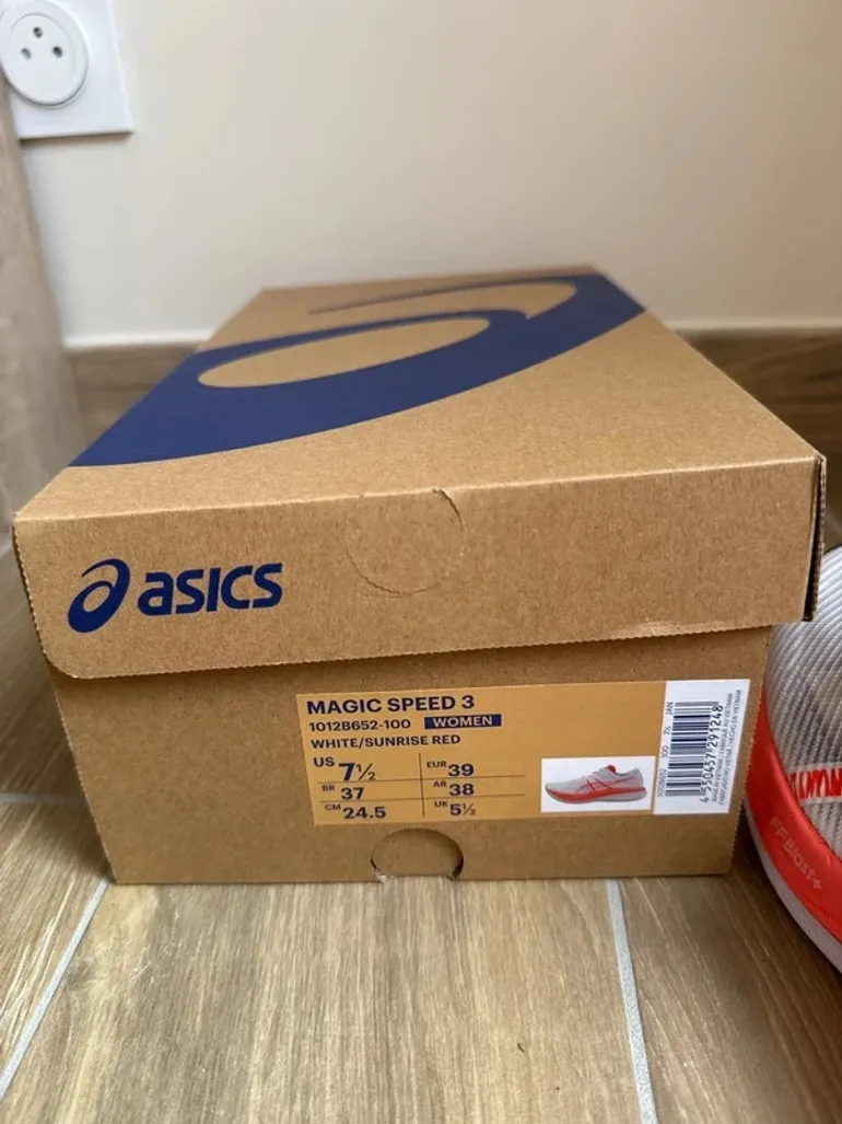 Used Asics Magic Speed 3 bike — image 9 of 9