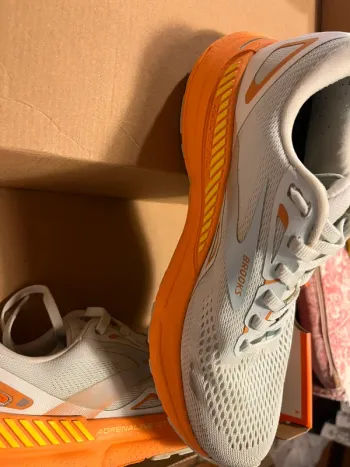Gebrauchtes Brooks Adrenaline GTS 23 Running Shoes