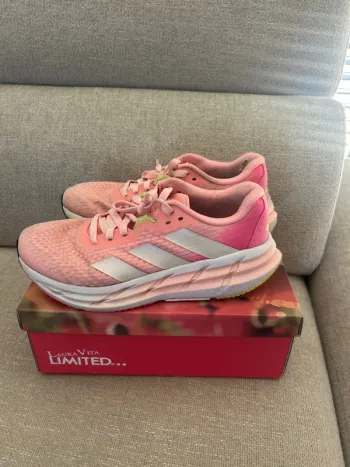 Używany Adidas Adistar Running Shoes