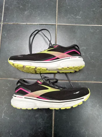 Used Brooks Ghost 15 bike — image 2 of 9