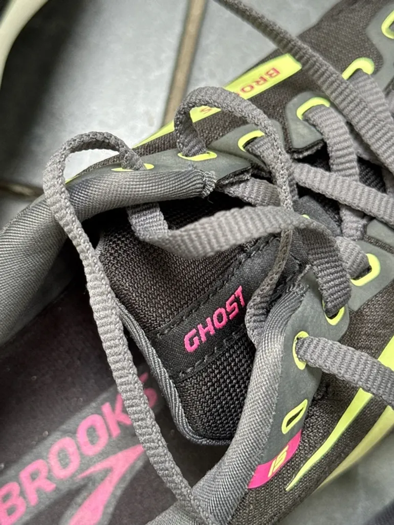 Used Brooks Ghost 15 bike — image 7 of 9
