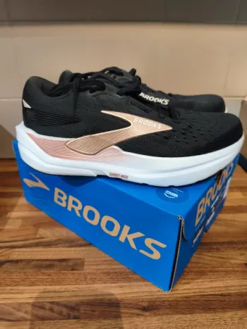 Gebrauchtes Brooks Ghost Max 3 Running Shoes