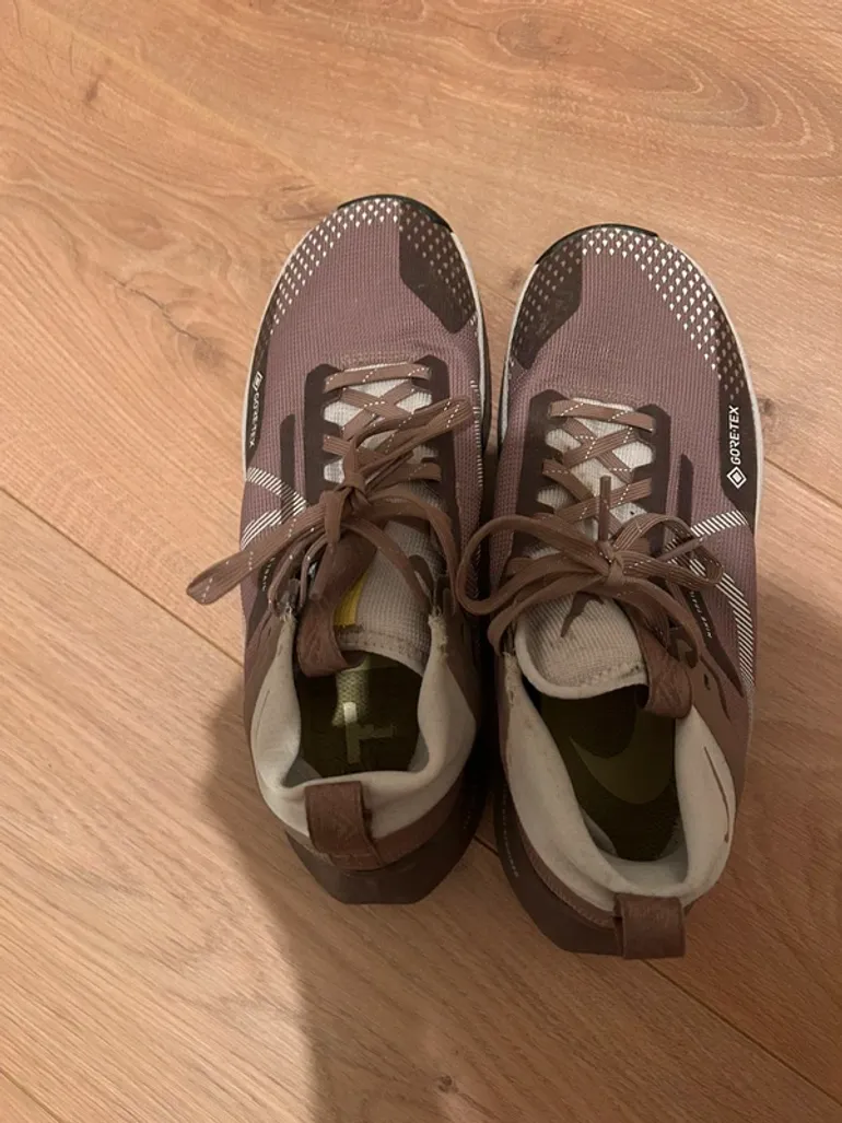Tweedehands Nike Trail bike — afbeelding 3 van 8