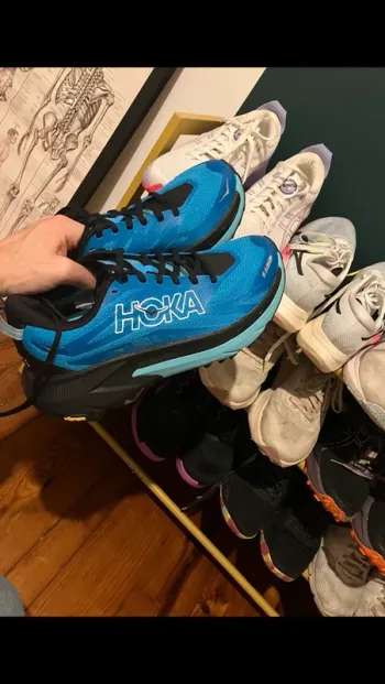 Used Hoka Mafate 5 bike — image 2 of 5