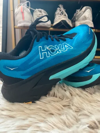Gebrauchtes Hoka Mafate 5 Running Shoes