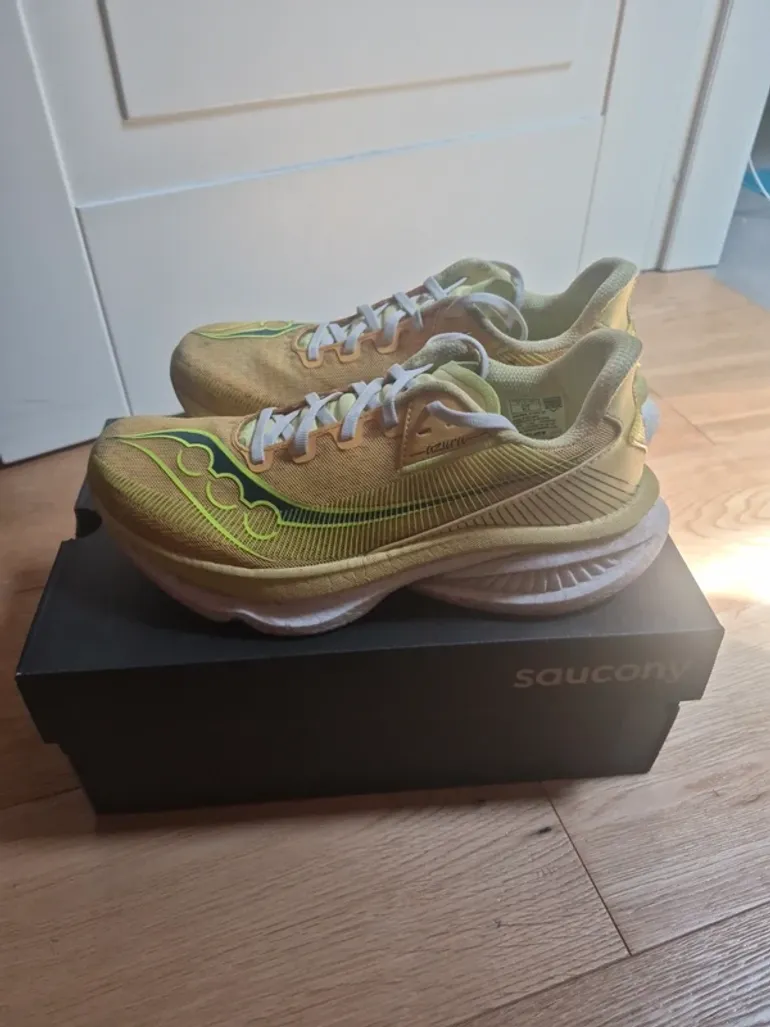 Gebrauchtes Saucony Endorphin Azura bike — Bild 2 von 5